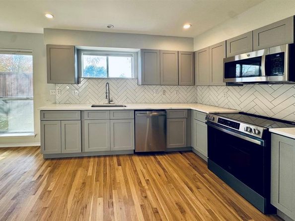 4616 W Lovers Lane  119, Dallas Texas 75209
