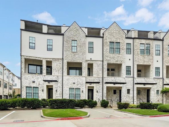 610  Dalton Lane , Irving Texas 75039
