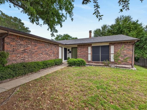 6506  Blackberry Drive , Arlington Texas 76016
