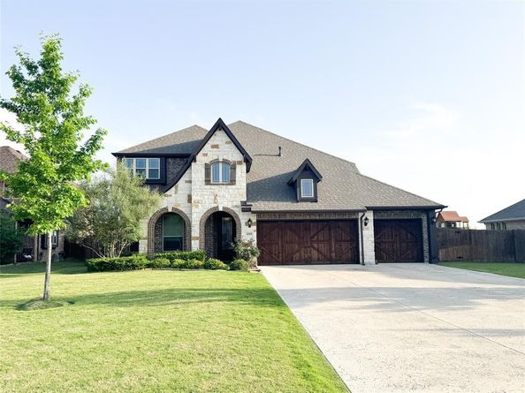 4509  Stillhouse Hollow Lane , Denton Texas 76226