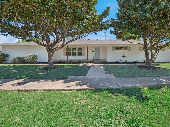 202  Joe White Street , Rockwall Texas 75087