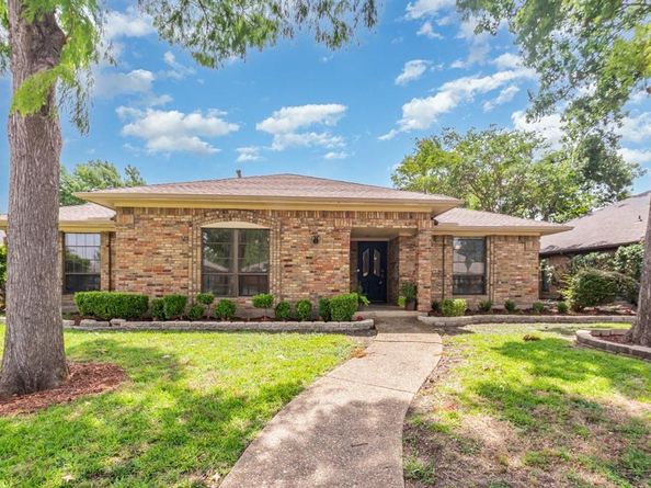 13426  Whispering Hills Drive , Dallas Texas 75243