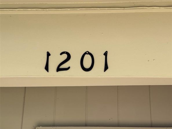 1201  Shorehaven Drive , Garland Texas 75040