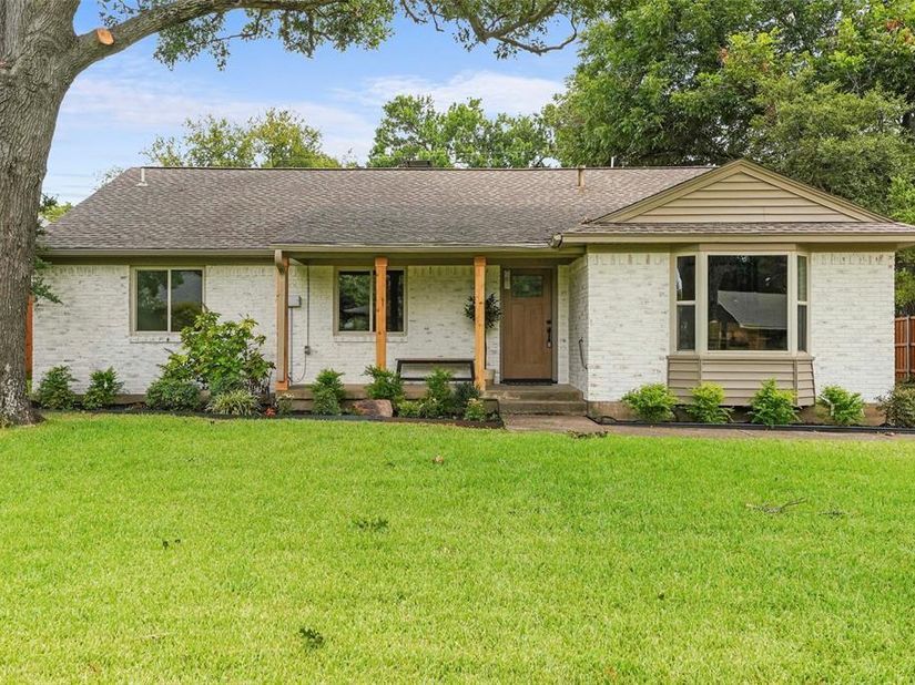 925  Fernwood Drive , Richardson Texas 75080