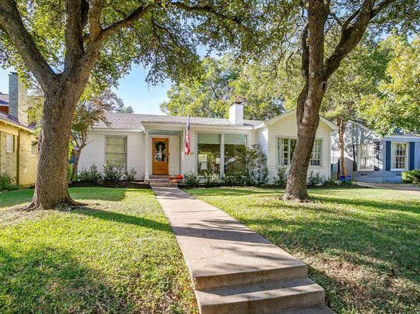 2121  Weatherbee Street , Fort Worth Texas 76110