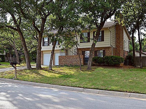 6305  High Country Trail , Arlington Texas 76016