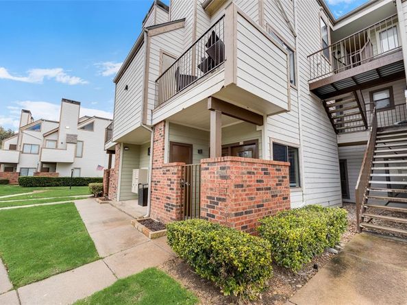 3121  Sondra Drive  108, Fort Worth Texas 76107