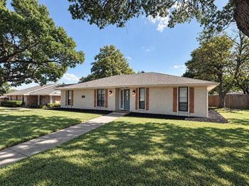 1830  Altadena Lane 