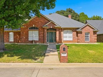 1005  Saint Andrews Drive 