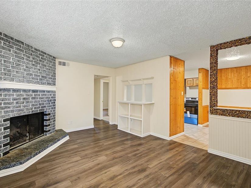 125  Allencrest Drive , White Settlement Texas 76108