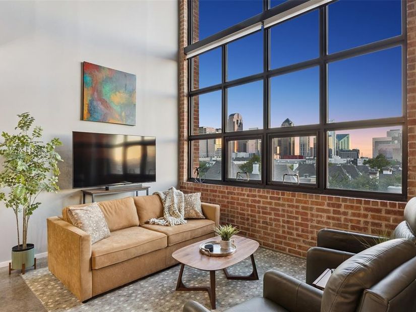 3110  Thomas Avenue  537, Dallas Texas 75204