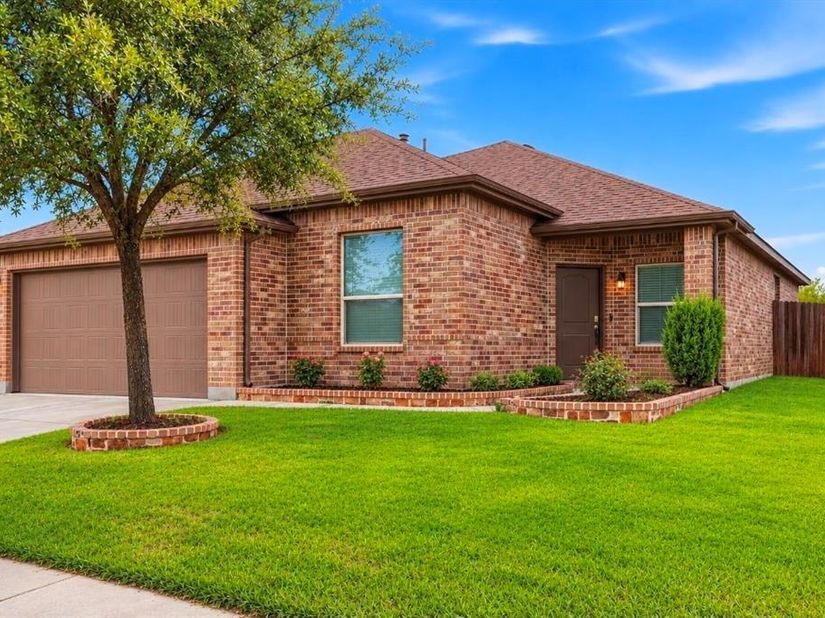 5100  Sugarcane Lane , Fort Worth Texas 76179