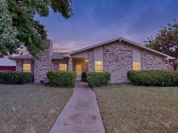 808  Rushmore Lane 