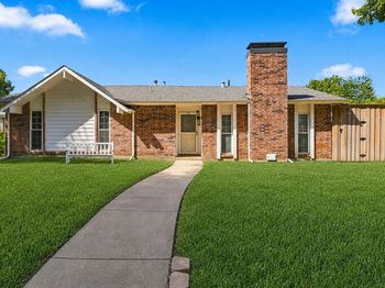 1405  Wind Cave Circle 