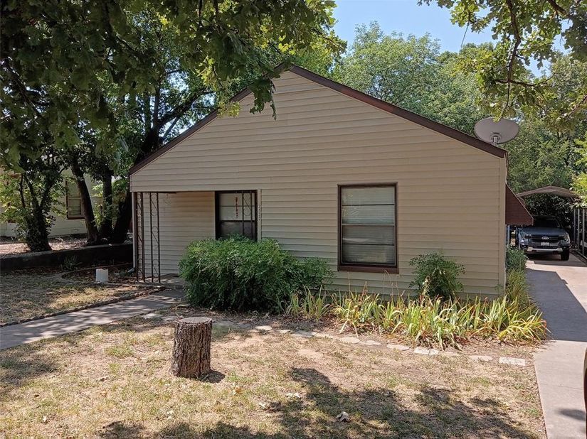 3132  Purington Avenue , Fort Worth Texas 76103