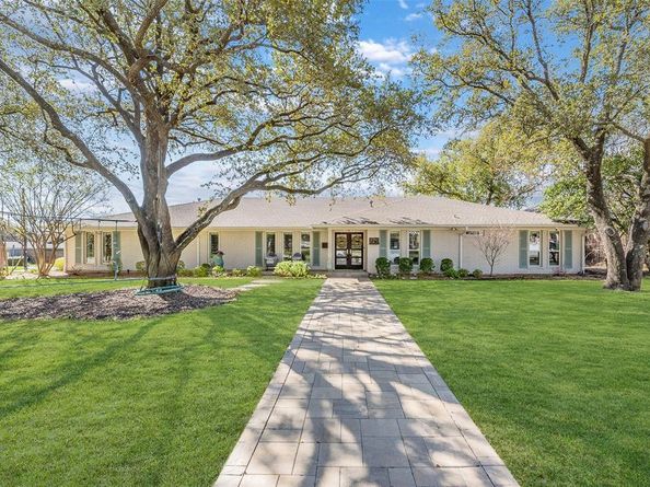 3796  Vinecrest Drive , Dallas Texas 75229