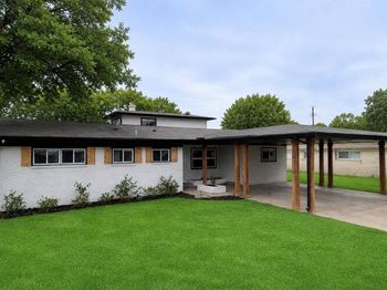 1906  Colony Drive 