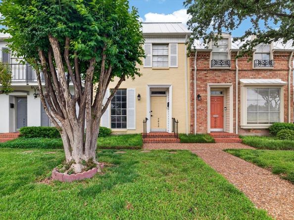9852  Brockbank Drive , Dallas Texas 75220