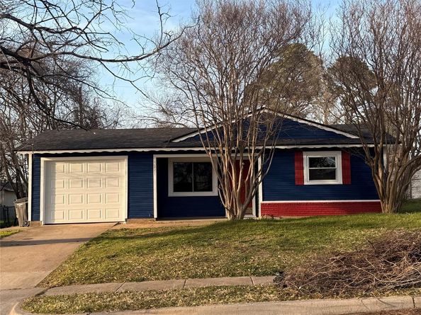 7221  Van Natta Lane , Fort Worth Texas 76112