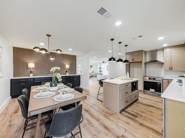 9011  Liptonshire Drive , Dallas Texas 75238