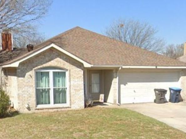 708  Lionel Way , Fort Worth Texas 76108