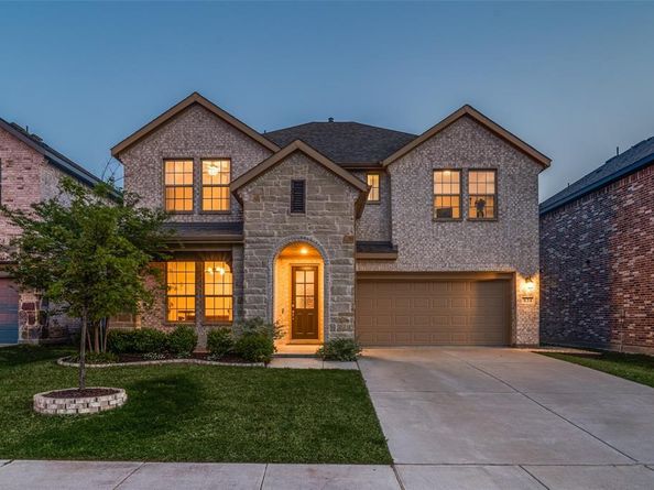 834  Mildren Lane , Fate Texas 75087