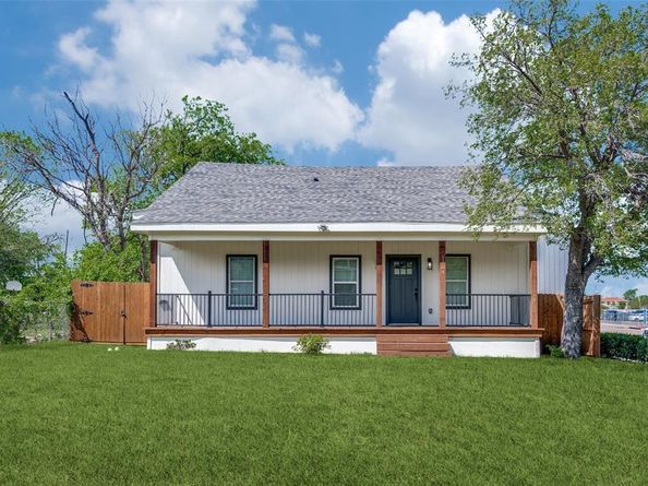 1704 S Jennings Avenue , Fort Worth Texas 76110