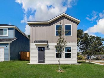 320 W Gambrell Street 