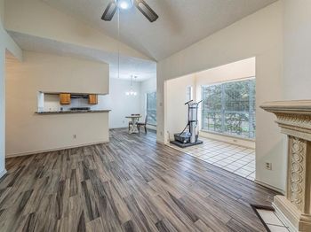 4101  Esters Road 