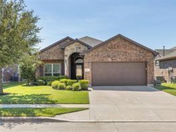 2304  Laurel Forest Drive , Fort Worth Texas 76177