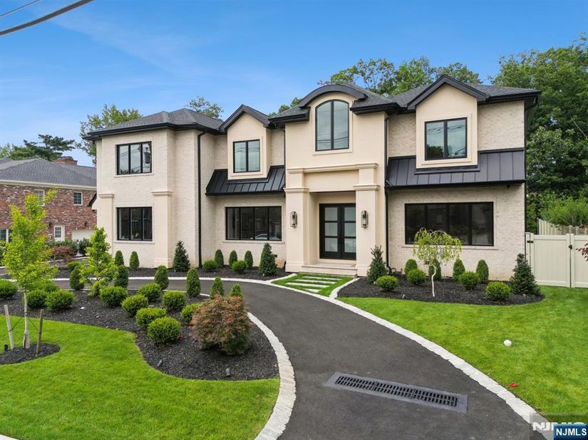 50 Roberts Road, Englewood Cliffs NJ 07632