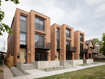 1749 Unit 1 & 2 N Williams Street