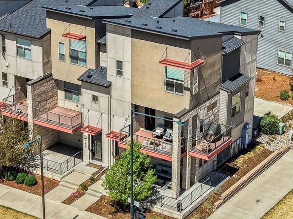 9083 E Northfield Boulevard, Denver CO 80238