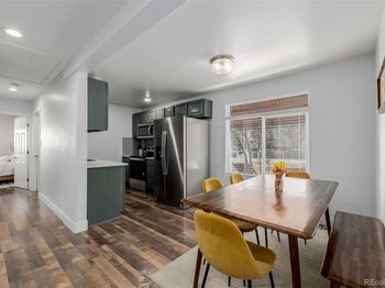 565 Saulsbury Street