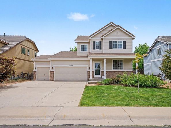 21220 E Bellewood Drive, Centennial CO 80015