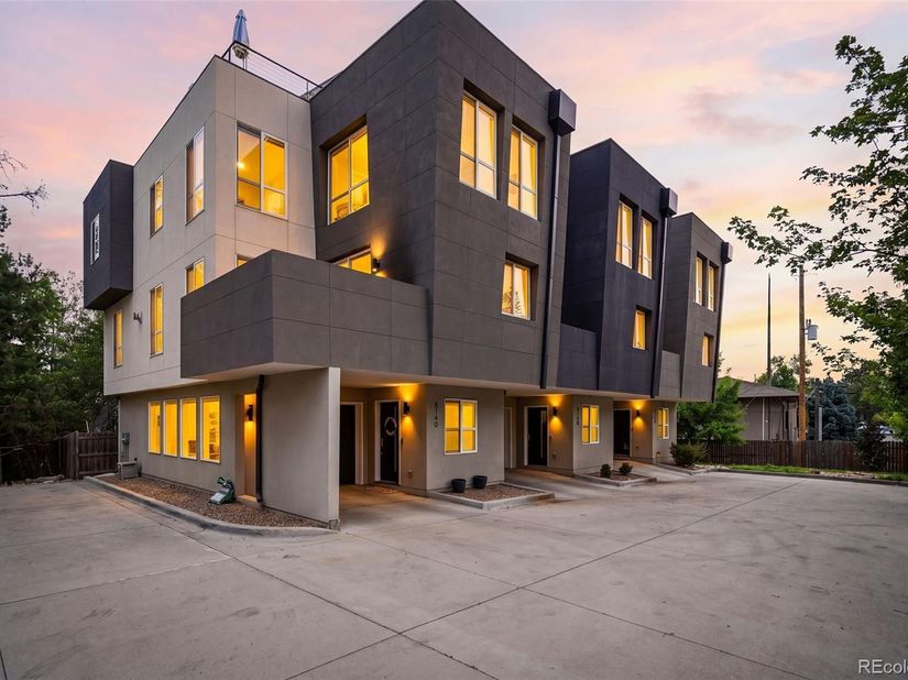 8150 W 10th Avenue, Lakewood CO 80214
