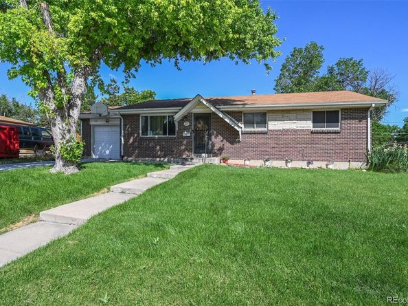 8250 Chase Way, Arvada CO 80003