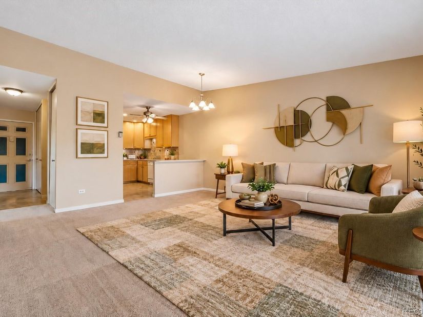 650 S Clinton Street 2D, Denver CO 80247