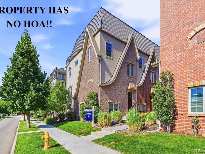936 S Pearl Street 101, Denver CO 80209