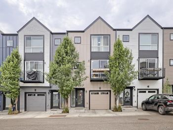 5666 W 10th Place