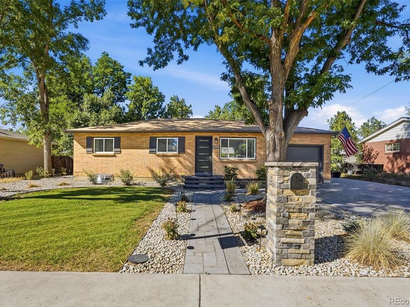 6374 Iris Court, Arvada CO 80004