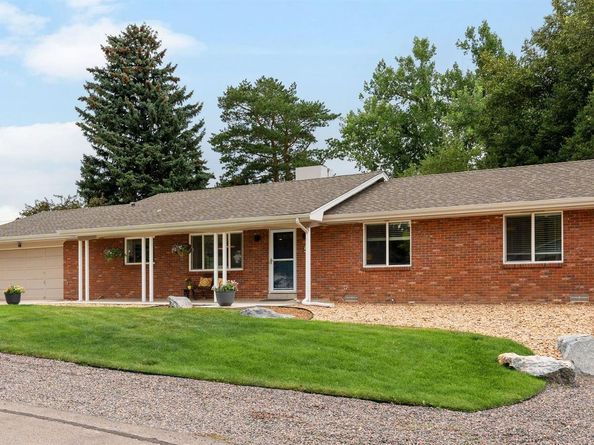 5 Circle Drive, Wheat Ridge CO 80215