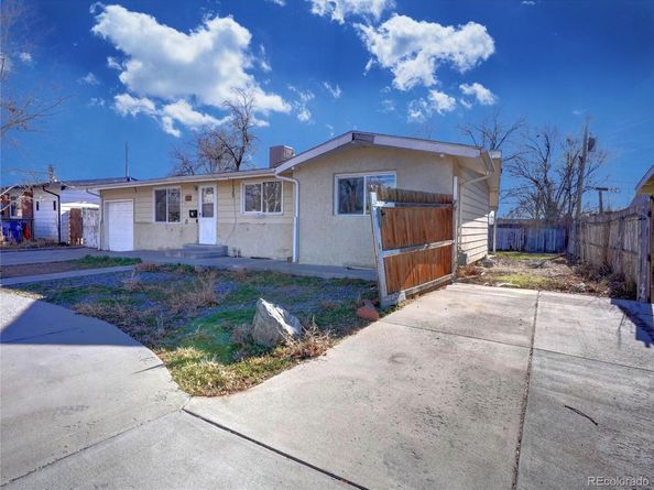 2420 Cottonwood Drive, Denver CO 80221