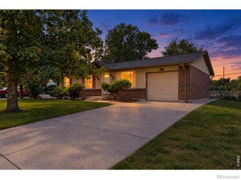 1431 S Magnolia Way