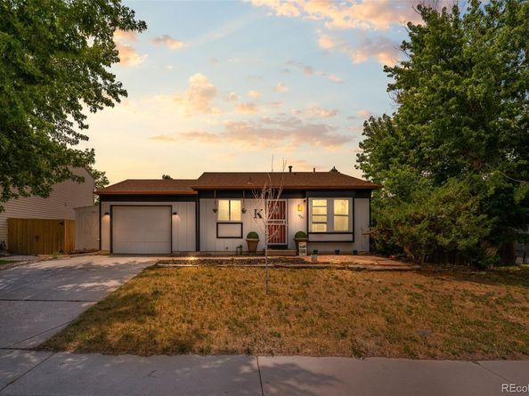 1927 Cathay Court, Aurora CO 80011