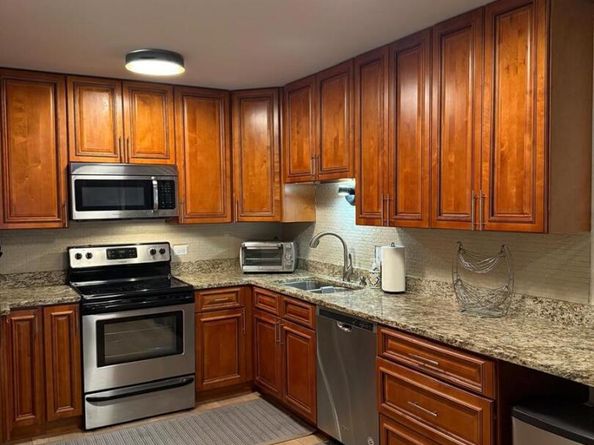 615 S Clinton Street 9B, Denver CO 80247