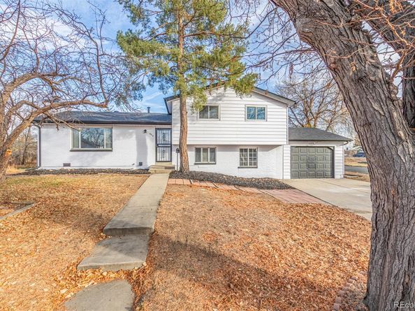 608 Evanston Street, Aurora CO 80011