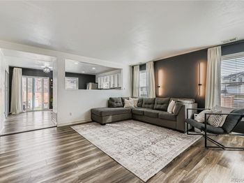 892 Mockingbird Lane