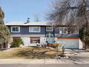 1380 Holly Drive W