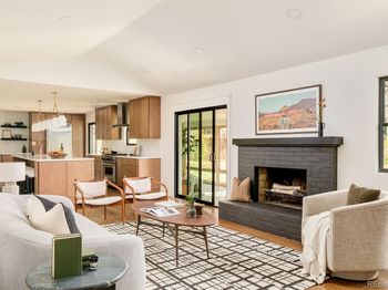 4000 S Dahlia Street